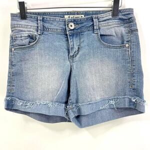 00s LEI Vintage Blue Light Wash Denim Shorts